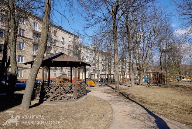 Фото Атмосферная «сталинка». 250 м. до метро пл. Победы. Независимости д.46 — 3