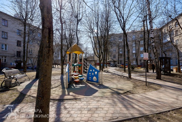 Фото Атмосферная «сталинка». 250 м. до метро пл. Победы. Независимости д.46 — 7