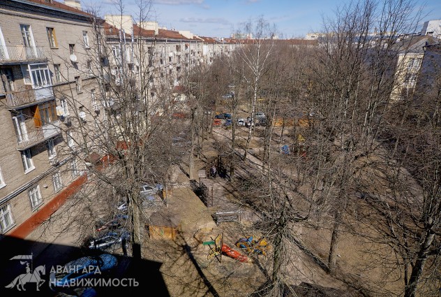 Фото Атмосферная «сталинка». 250 м. до метро пл. Победы. Независимости д.46 — 9