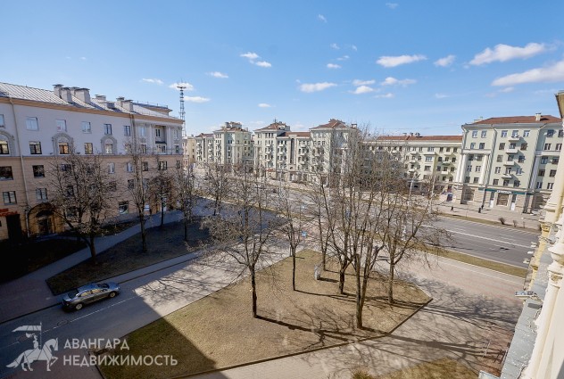Фото Атмосферная «сталинка». 250 м. до метро пл. Победы. Независимости д.46 — 11