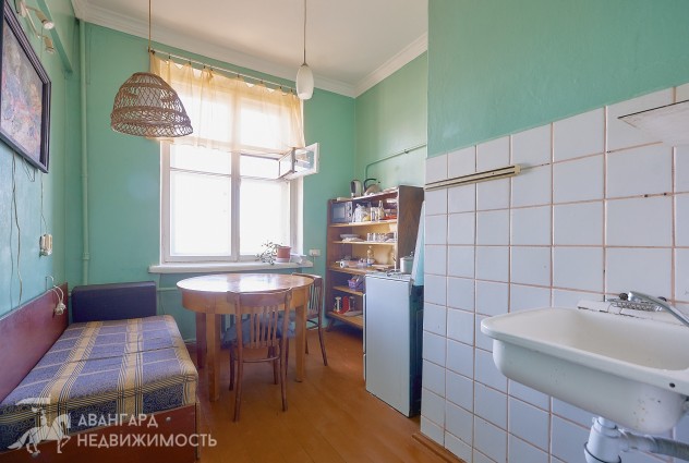 Фото Атмосферная «сталинка». 250 м. до метро пл. Победы. Независимости д.46 — 13