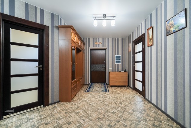 Фото Просторный коттедж у леса — 25 км от МКАД (Раковское напр.) — 63