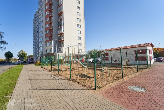 Фото Большая однокомнатная квартира с изолированными зонами — 33