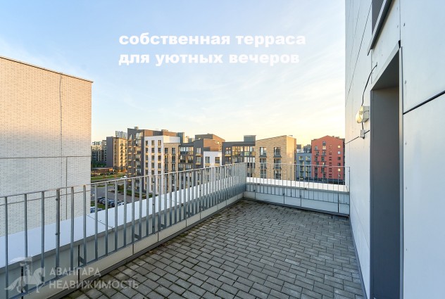 Фото Яркая и неординарная двухуровневая квартира с террасой — 23
