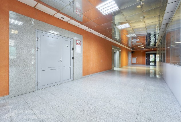 Фото Аренда офиса 170 кв.м. в БЦ «Титан» (ст.м. «Петровщина») — 19