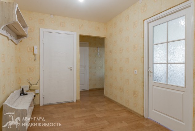 Фото Просторная 3-комнатная квартира  рядом с метро Каменная горка  — 41