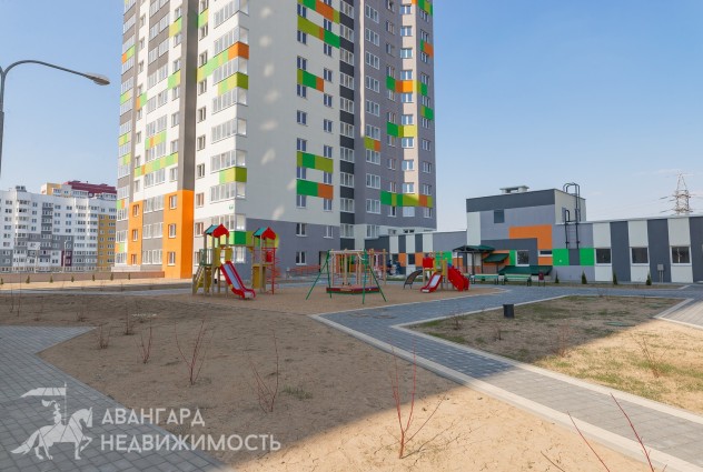 Фото Новая 1-комнатная квартира возле проспекта Дзержинского! — 31