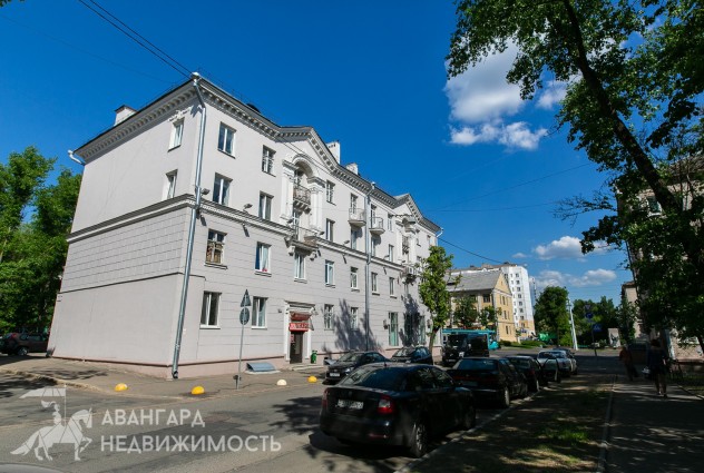 Фото 2-комнатная сталинка с ремонтом в центре города по ул. Якуба Коласа 51 — 23