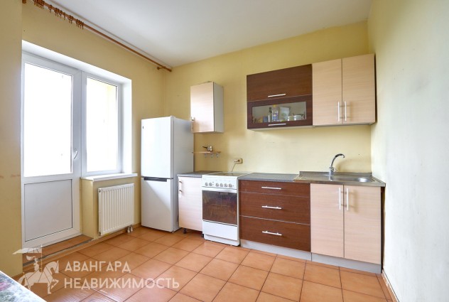 Фото Просторная квартира. До метро “Грушевка” 750 метров. — 7