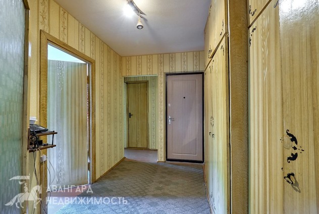 Фото 4-комнатная квартира рядом с метро, чистая продажа! — 23