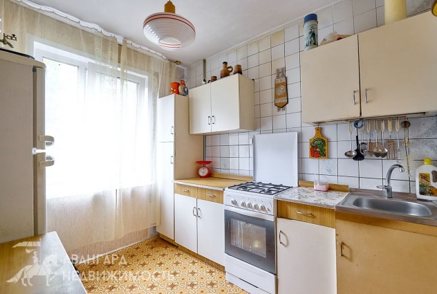 Фото 4-комнатная квартира рядом с метро, чистая продажа! — 5