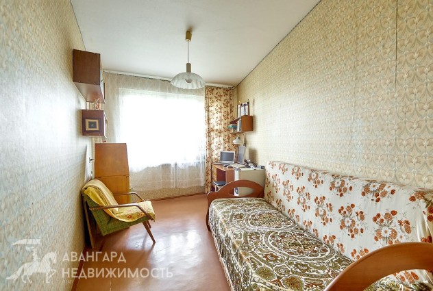 Фото 4-комнатная квартира рядом с метро, чистая продажа! — 13