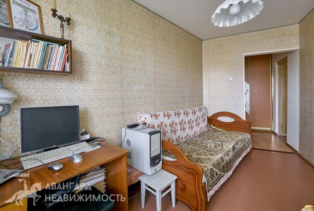 Фото 4-комнатная квартира рядом с метро, чистая продажа! — 15