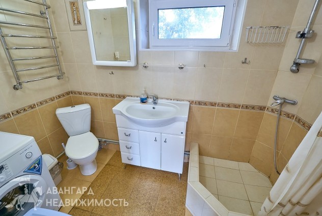 Фото Замечательная 3-комнатная квартира в блокированном жилом доме (Полдома). — 29