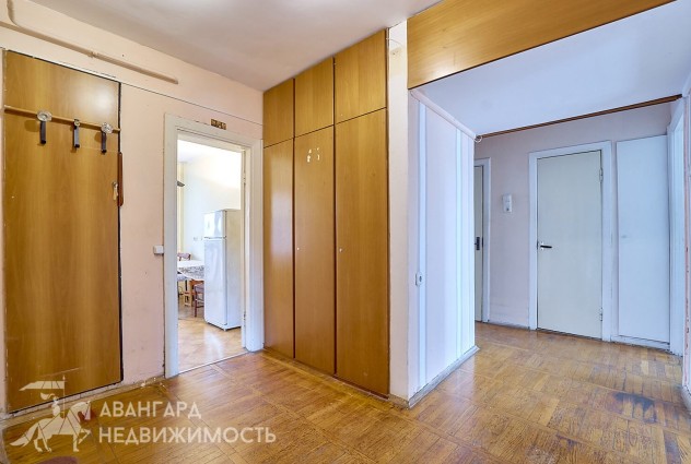 Фото 4-комнатная квартира в кирпичном доме в районе Комаровки! — 13