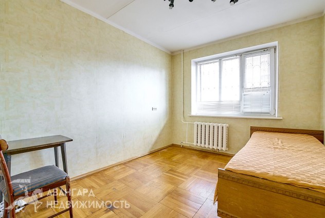 Фото 4-комнатная квартира в кирпичном доме в районе Комаровки! — 23