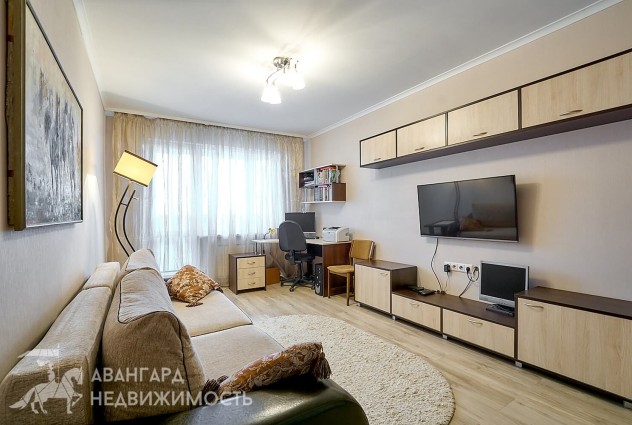 Фото 1-комнатная квартира по ул. Фроликова, 31А в новостройке в центре — 5