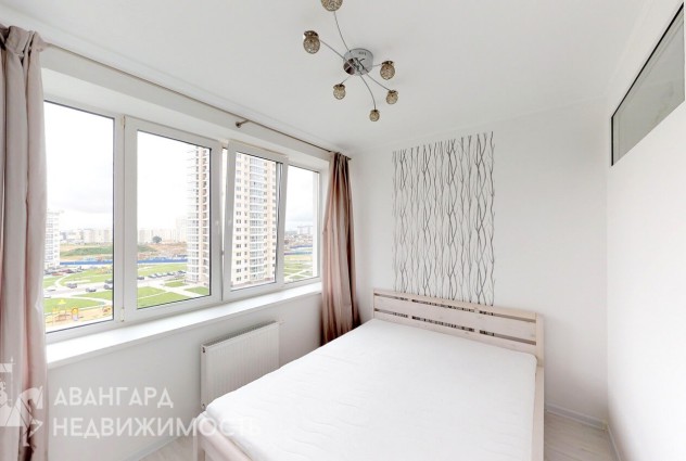 Фото Просторная 2-комнатная  квартира по ул. Мястровская, 3 в новостройке — 13