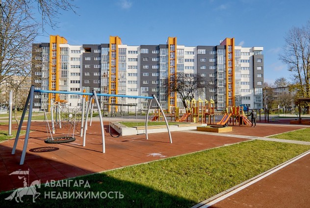 Фото Двухкомнатная квартира в комплексе премиум-класса в самом центре Минска. — 3