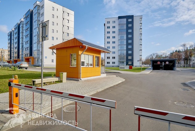 Фото Двухкомнатная квартира в комплексе премиум-класса в самом центре Минска. — 43