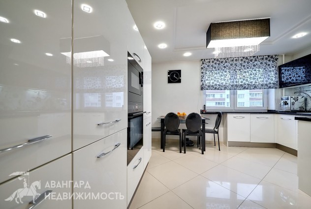 Фото 4-комнатная квартира с отличным ремонтом недалеко от м.Могилёвская — 15
