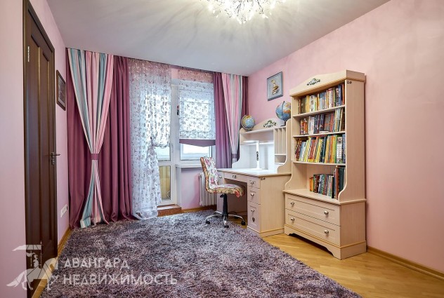 Фото 4-комнатная квартира с отличным ремонтом недалеко от м.Могилёвская — 47