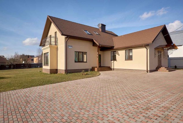 Фото Дом 2019 года с качественным  ремонтом. д.Юхновка, 15 км от Минска — 1