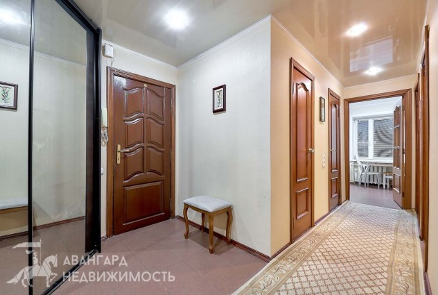 Фото Отличная 4-ная квартира в кирпичном доме! — 25