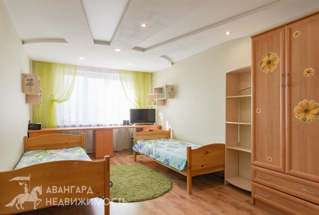 Фото 3-комнатная квартира с хорошим ремонтом во Фрунзенском районе  — 15