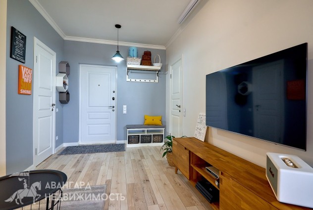 Фото Продажа 2-комнатной квартиры с дизайнерским ремонтом — 11