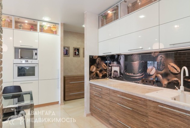 Фото Продажа 3-комнатной квартиры в Центральном районе — 1