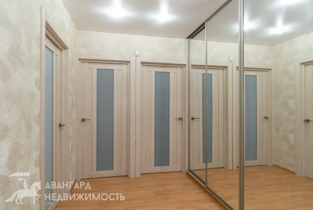Фото Выгодное месторасположение! 3-комнатная квартира у метро «Малиновка» — 13