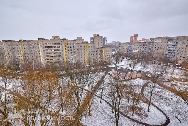 Фото  2-комнатная квартира в Зеленом луге по ул. Тикоцкого, 4 — 31