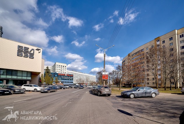 Фото 4-комнатная квартира в центре на ул. Заславской! — 41