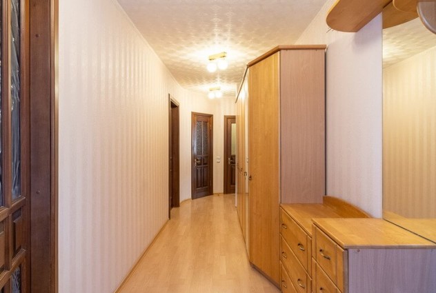 Фото 3-х комнатная квартира в кирпичном доме в Серебрянке — 39