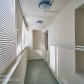 Малое фото - [ АРЕНДА ] Двухуровневая квартира в классическом стиле. — 66