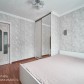 Малое фото - Рядом метро! Яркая 3-комнатная квартира с мебелью — 26