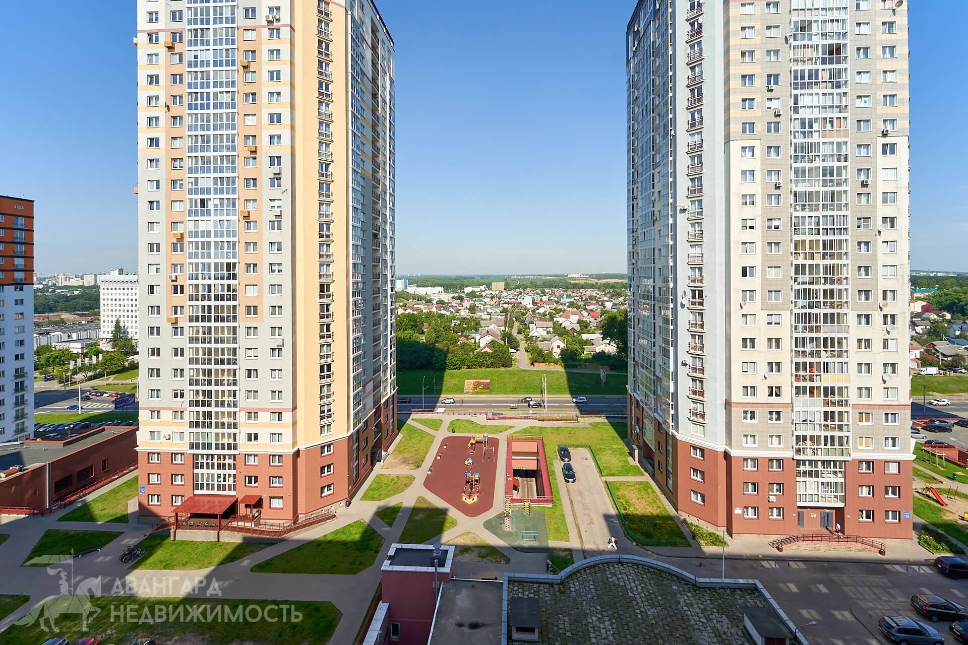  111.8м.кв., комнат 2, Минск (ул. Тургенева, 1)