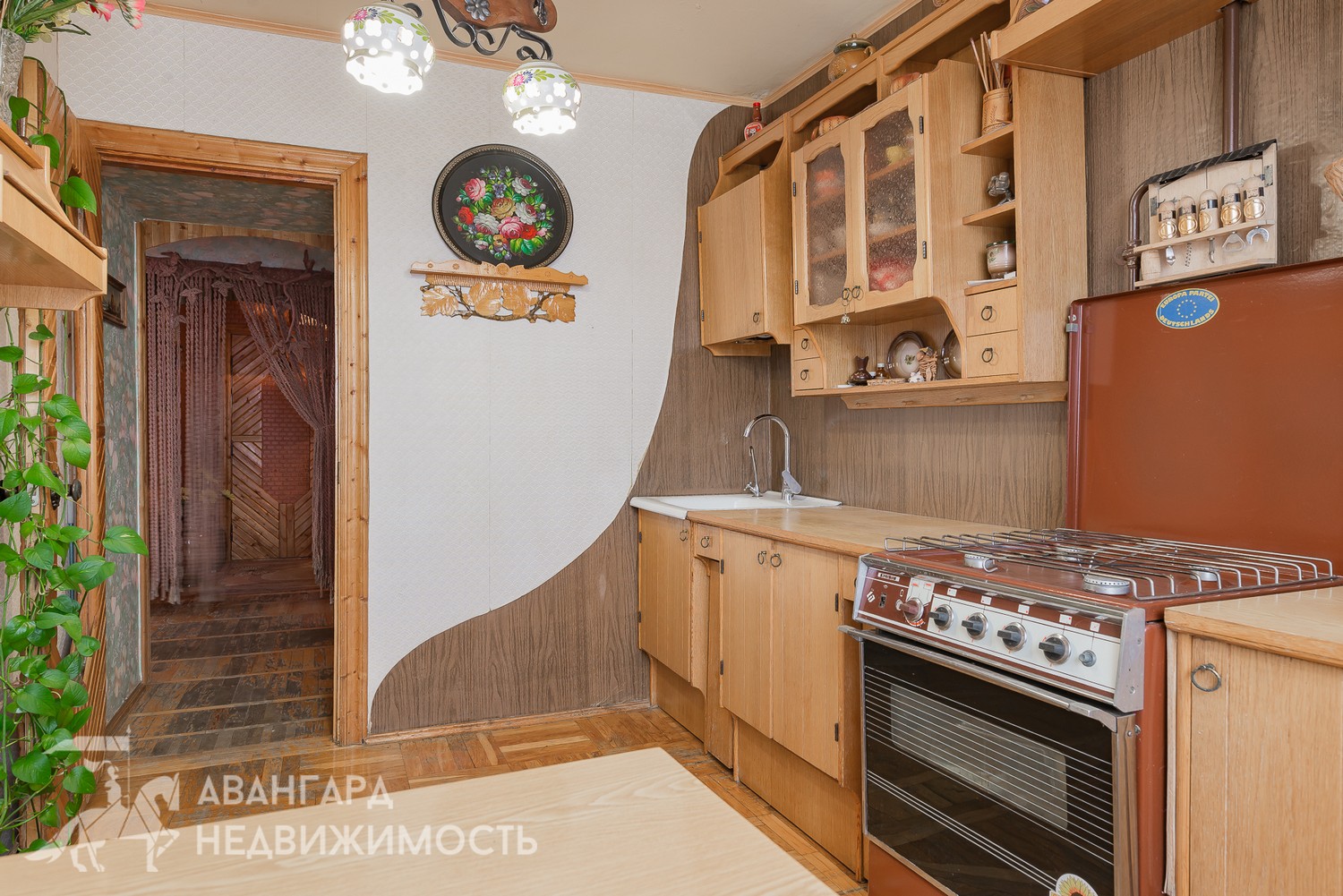  58м.кв., комнат 2, Минск (Логойский тр-т, 29)