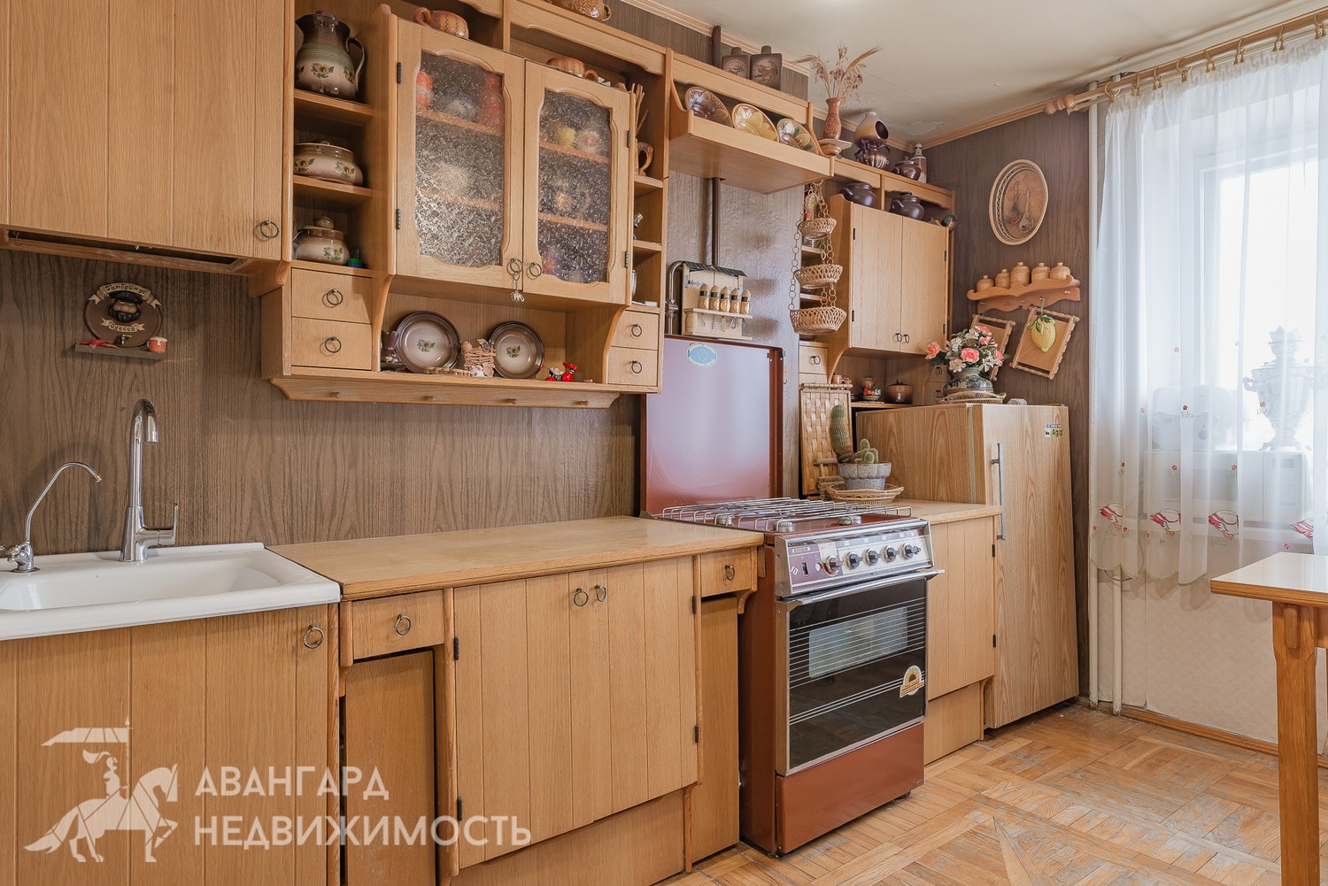  58м.кв., комнат 2, Минск (Логойский тр-т, 29)