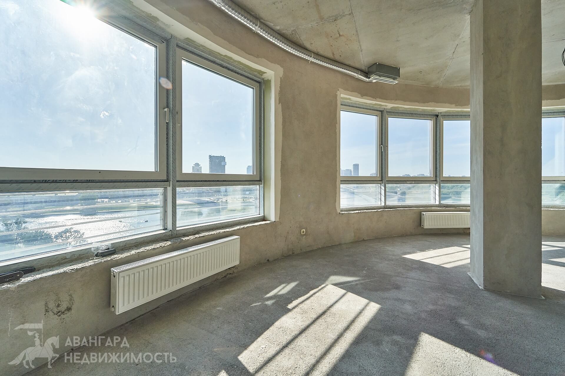  377м.кв., комнат 6, Минск (ул. Сторожевская, 6)