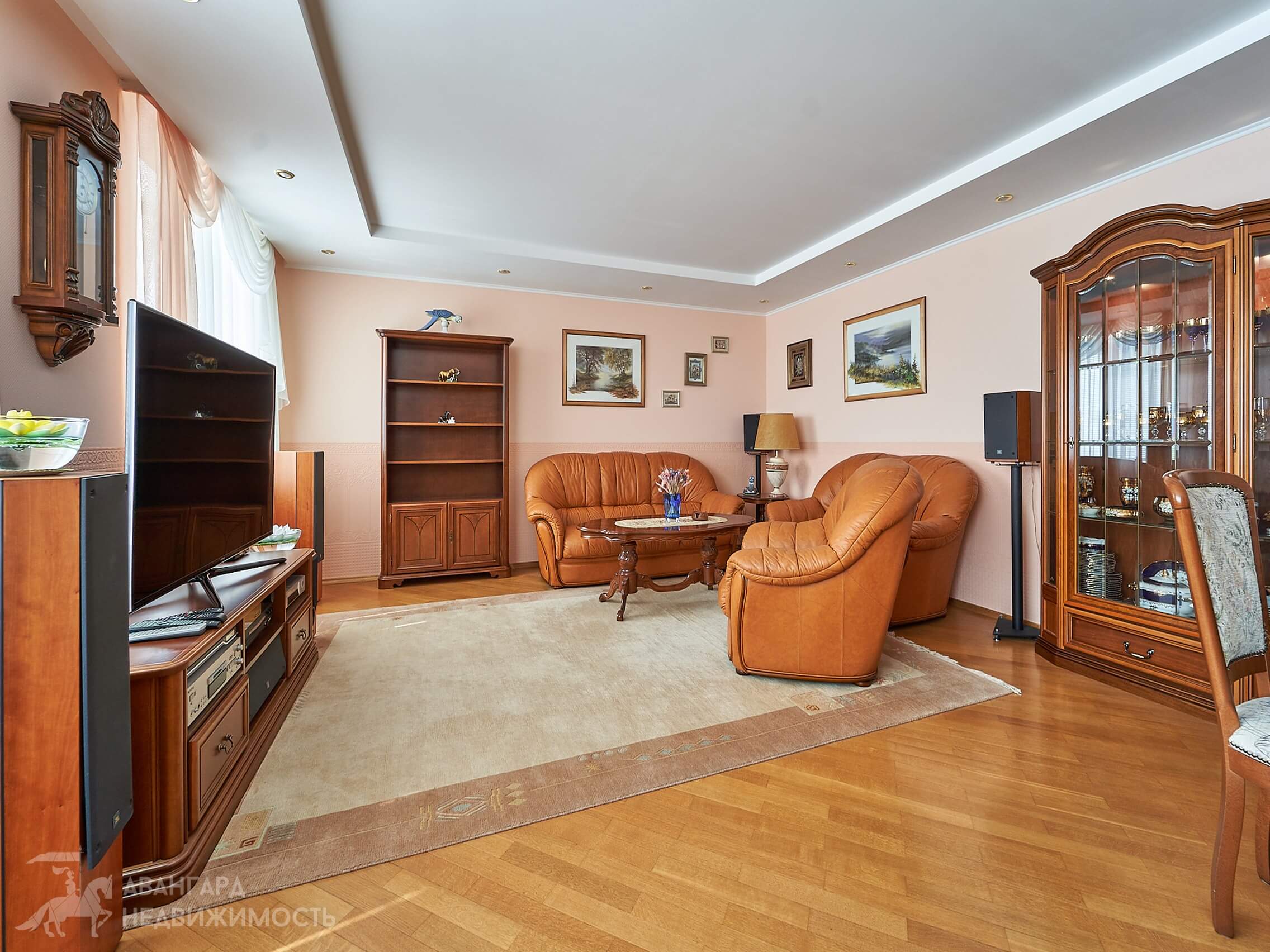  132.6м.кв., комнат 4, Минск (ул. Мавра, 1)