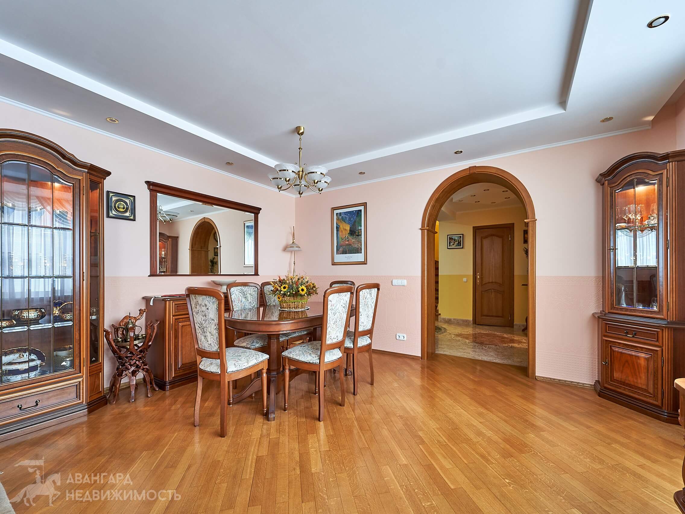  132.6м.кв., комнат 4, Минск (ул. Мавра, 1)