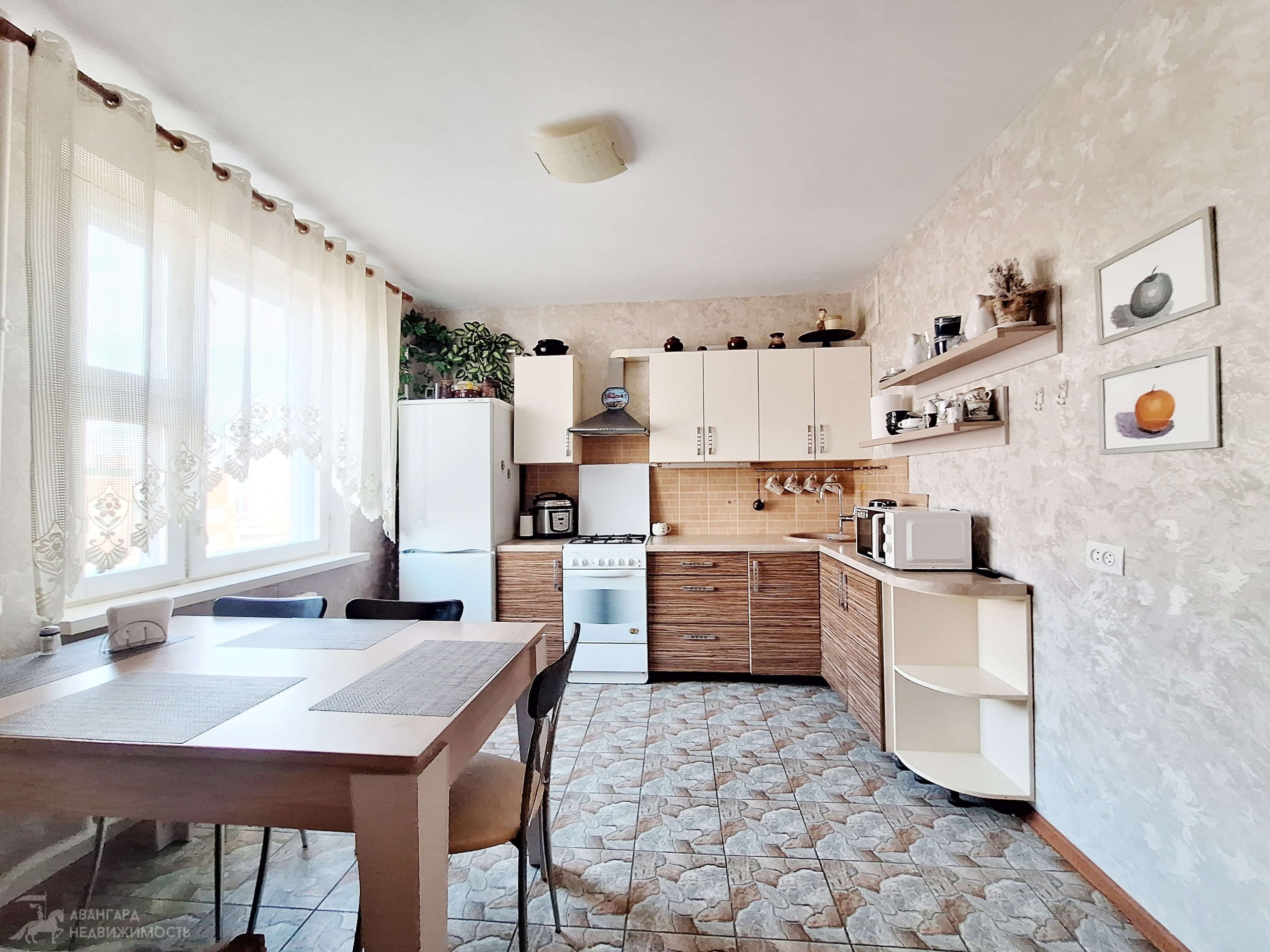  78.7м.кв., комнат 3, Минск (ул. Прушинских, 72)