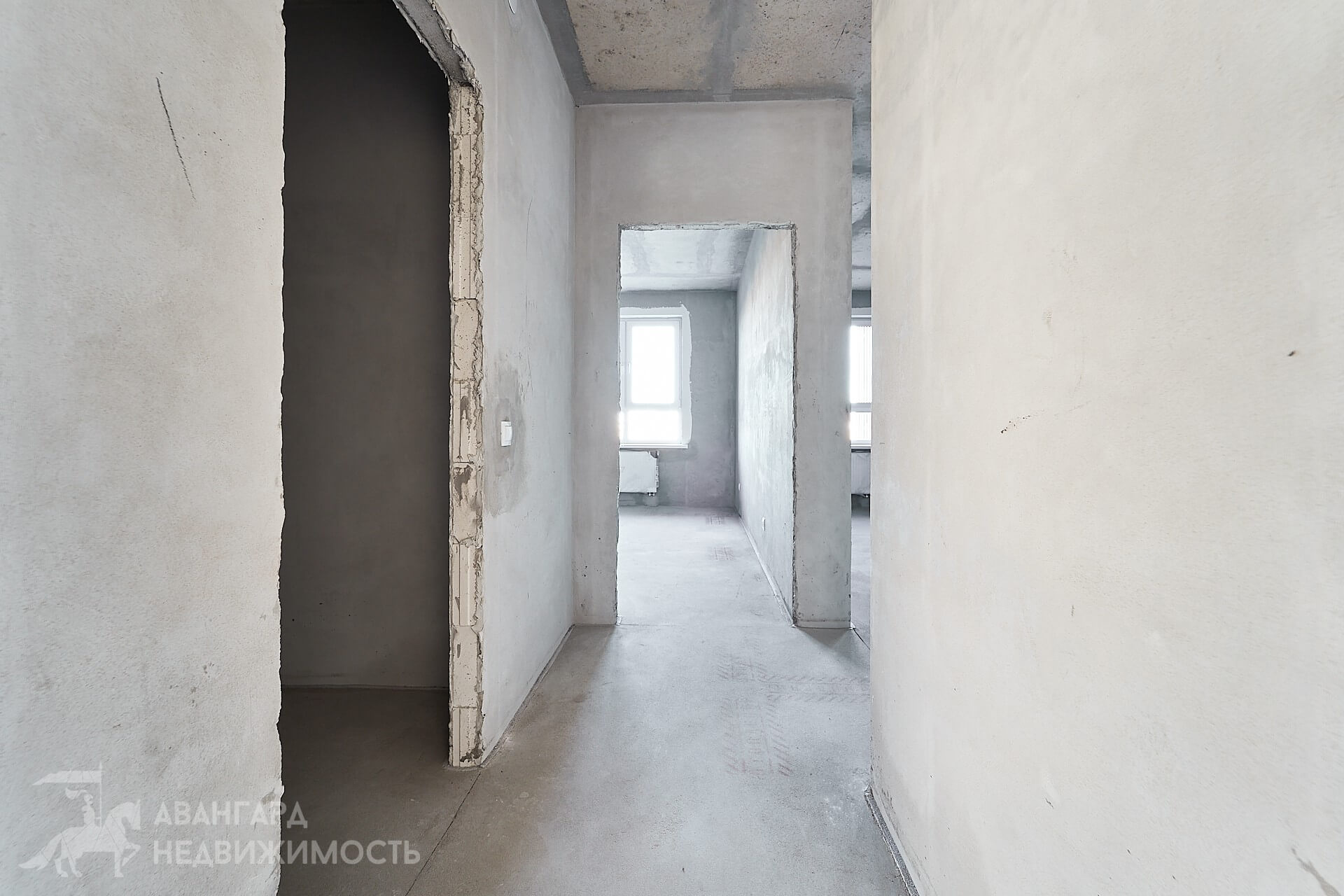 70.7м.кв., комнат 3, Минск (ул. Нововиленская, 61)