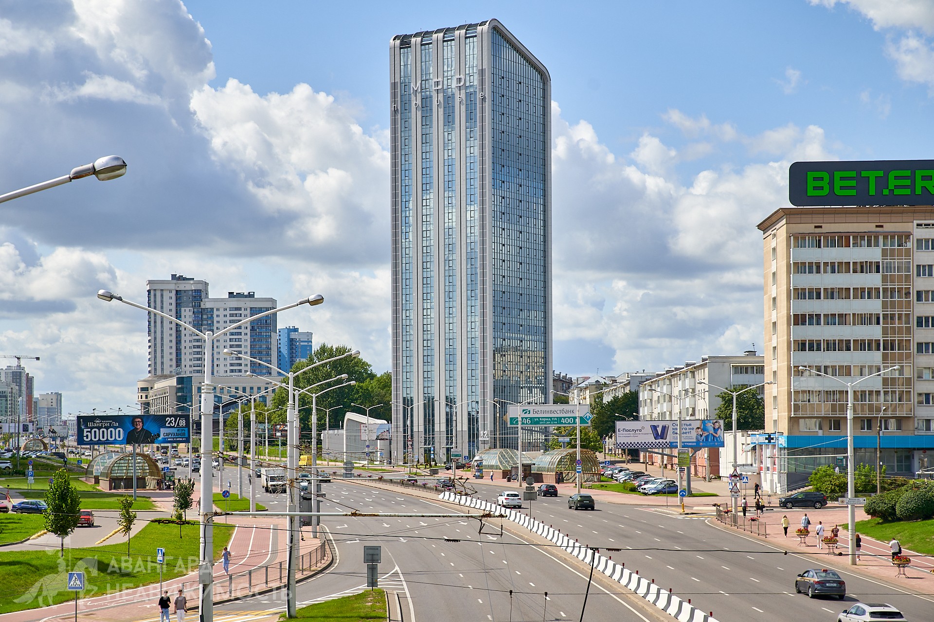  119.3м.кв., комнат 4, Минск (пр-т Дзержинского, 12)