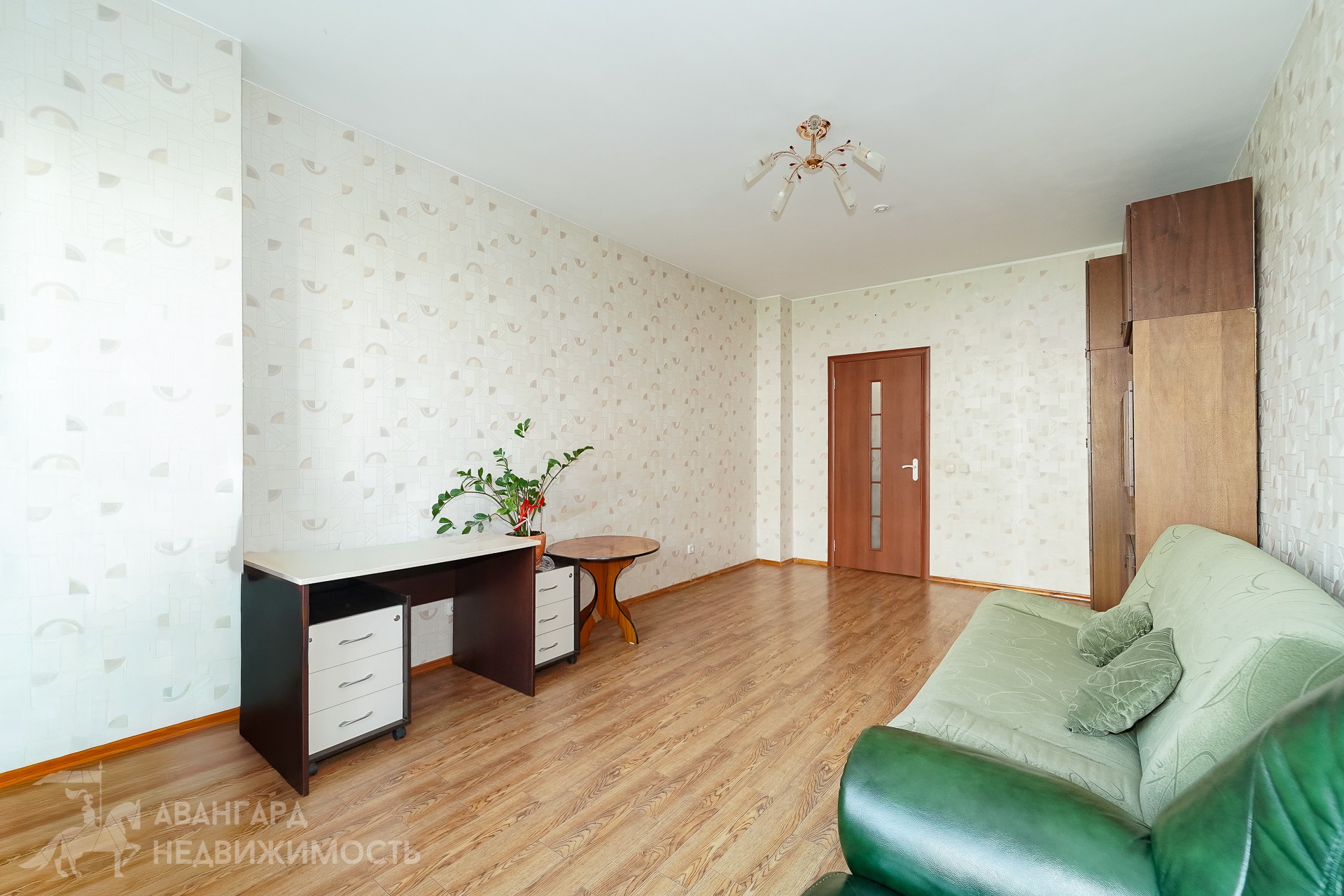  53.2м.кв., комнат 1, Минск (ул. Жиновича, 1)