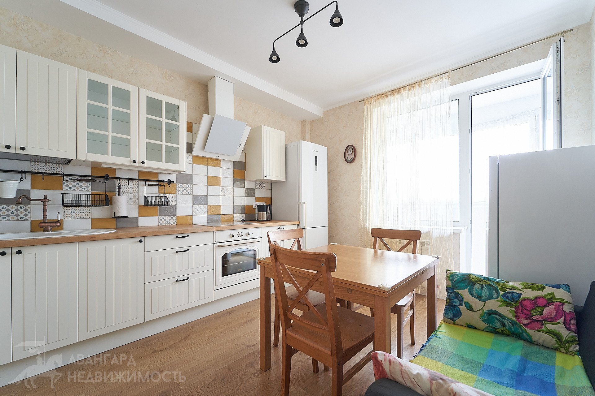 Квартира Каскад 48.4м.кв., комнат 1, Минск (ул. Скрыганова, 4Д) (2014)