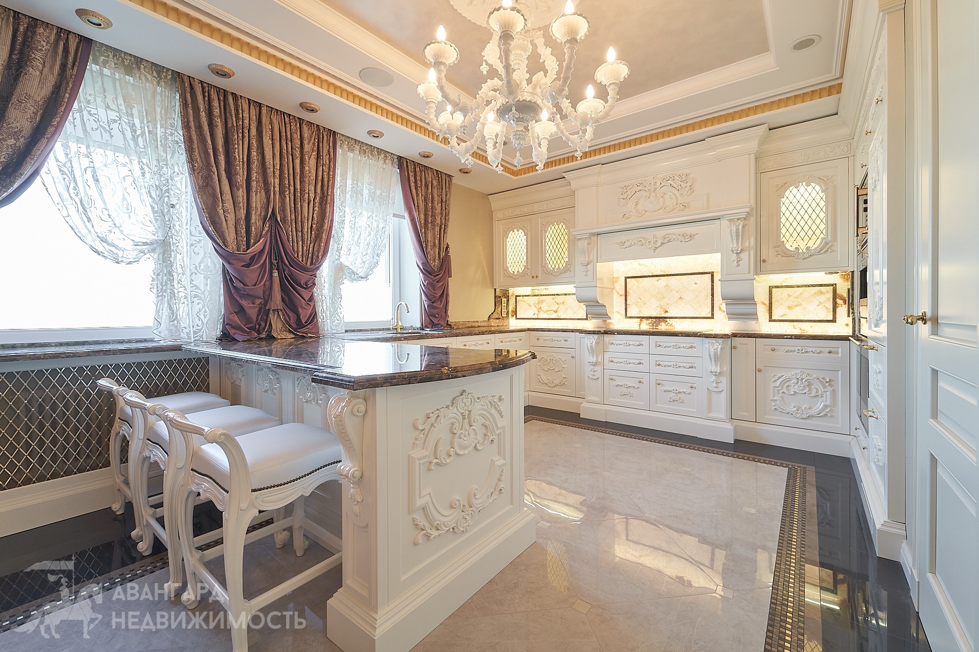  341.1м.кв., комнат 5, Минск (ул. Тимирязева, 4)