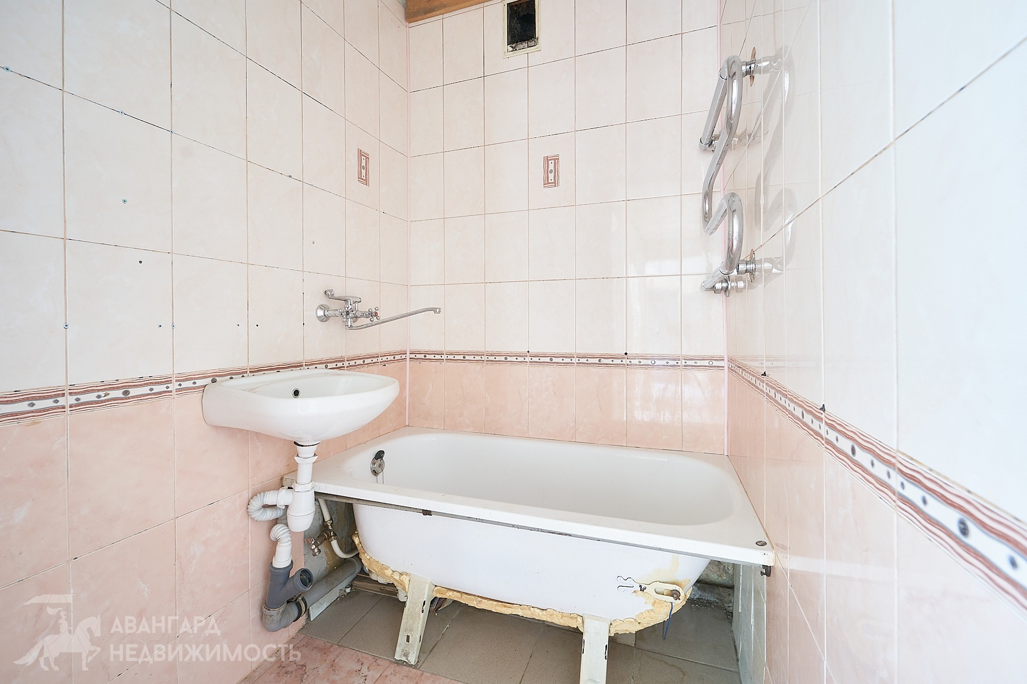  59.5м.кв., комнат 3, Минск (ул. Казинца, 49)